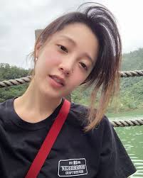 為什麼一早被一群假年輕人抓到這 有睡飽才能騎協力車 沒睡飽等著吐晚餐