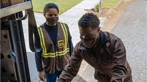 It is the latest company to get rid of policies that have been criticized as discriminatory. Ups Eases Rules On Drivers Facial Hair Natural Black Hairstyles Kiro 7 News Seattle