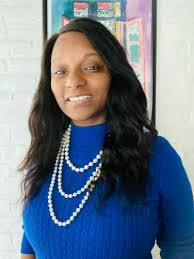 Jacqueline Dees's Instagram, Twitter & Facebook