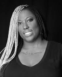 Miranda Cleveland's Instagram, Twitter & Facebook