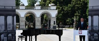 Prezydent andrzej duda uroczyście podpisał ustawę o przygotowaniu i realizacji inwestycji w zakresie odbudowy pałacu saskiego, pałacu brühla oraz kamienic przy ulicy królewskiej w warszawie. Odbudowa Palacu Saskiego W Warszawie Wraz Z Inwestycjami Towarzyszacymi Mazowiecki Urzad Wojewodzki W Warszawie Portal Gov Pl