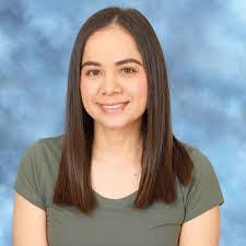 Raya Lopez's Instagram, Twitter & Facebook