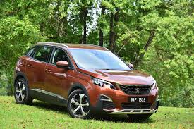 Comfortable, good looking, safe and spacious. Peugeot 3008 Active Vs Allure Peugeot 3008 Review