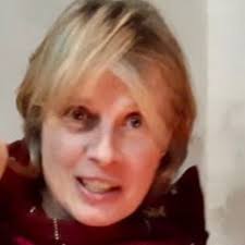 Je suis très fière que le Président du Centre Pompidou M. Serge Lasvigne a  mentionné notre fondation à la presse française qui est venue avec le  Président Macron pour inaugurer le Centre