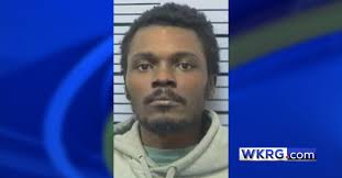 Mobile man allegedly strikes girlfriend and threatens her with bodily  fluids: MPD