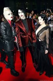 Tijdens onze relatie was daar geen sprake van. 100 Marilyn Manson Dita Von Teese Ideas Dita Von Teese Marilyn Manson Dita Von