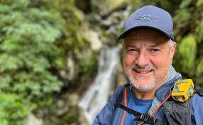 Sonja Carpenter's Instagram, Twitter & Facebook