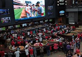 Live online video streaming of sports matches: Cards Fox Sports Midwest Reach Lucrative Tv Deal St Louis Cardinals Stltoday Com