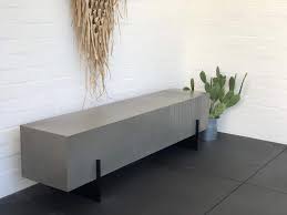 In diesem beitrag zeige ich dir, wie du eine moderne gartenbank aus beton und holz für deinen garten ganz einfach selber bauen kannst. Slim Beton Sitzbank Gartenbank 160 Cm Kaufland De