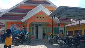 Kepala puskesmas rawat inap gunungkencana,. Https Makassar Tribunnews Com 2021 08 21 Tidak Ada Desa Di Luwu Masuk Nominasi Anugerah Desa Wisata Indonesia Https Cdn 2 Tstatic Net Makassar Foto Bank Images Gerbang Me4er Jpg Gerbang Kabupaten Luwu Sekaligus Sebagai Penanda Batas
