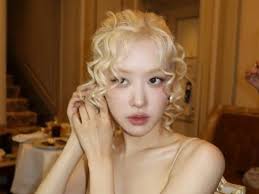 Monte Seu Dia Com A Rosé Do Black Pink !!!!