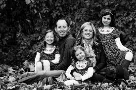 Fab Five Family Photo Pose Cute Family Photos Family Posing