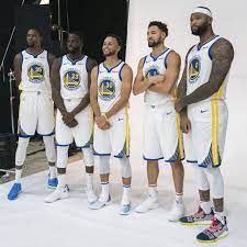 Answers are according to basketballreference.com. The 2018 19 Golden State Warriors Sonics Rising