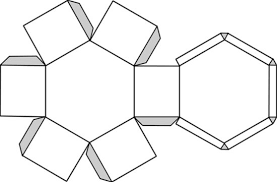 C'est une boite que je faisais en activité avec les enfants en colo. Ma Boite Hexagonale En Papier Fait Maison Par Lilouina
