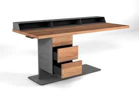 Design schreibtisch aus italien | tischplatte melaminbeschichtet 3,8 cm stark höhenverstellbarer schreibtisch kerkmann 4031 in modernem design aus der serie form 5. Design Schreibtisch Buche Nach Mass Holzpiloten