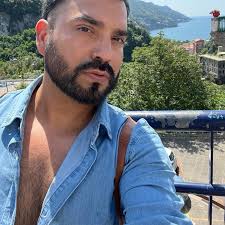 Alexander Valenzuela (@makeupalexander) • Instagram photos and videos