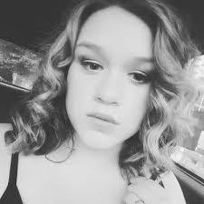 Shauna Tanner's Instagram, Twitter & Facebook