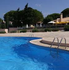 Piscine A La Turbie Horaires Tarifs Et Photos Guide Piscine Fr Piscine Pataugeoire Plein Air