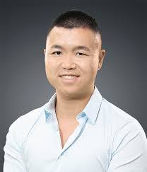 Ling Fung's Instagram, Twitter & Facebook