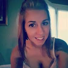 Amelia Knox's Instagram, Twitter & Facebook