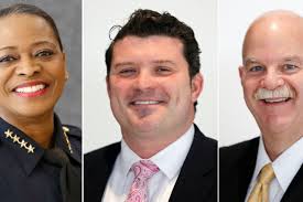 Marian Brown leads Democratic nomination for sheriff; Dallas County  commissioner's race headed for runoff