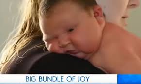 6kg baby born in ndola. Schwere Geburt Mutter Bringt 6 Kilo Baby Zur Welt Gesundheit Vol At