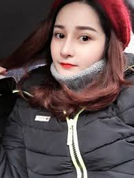 Đầu xuân phái đẹp đua nhau nâng mũi lộc tài