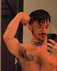 Blew Velvet (@blewvelvet) • Facebook