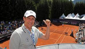 Get live tennis scores, exclusive photos, tennis results, player profiles, rankings and more. Tennisnet Com Im Kommentatoren Team Von Eurosport Tennisnet Com