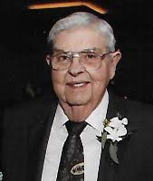 John top left at one of the Dadson's July 4th party. What a great  neighborhood we grew up in.