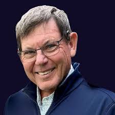 Kenny Peacock's Instagram, Twitter & Facebook