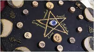 August 2020 love horoscope & relationships forecasts cancer the 2020 august monthly forecasts for cancer predict that singles take chances on the 1st and 2nd. Horoscope For Tuesday August 18 2020 Here S Astrology Prediction For Cancer Virgo Leo And All Zodiac Signs Astrology News India Tv