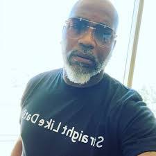 Kerwin Ross's Instagram, Twitter & Facebook