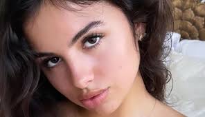 Alvaro jr (u/Alvarosart)