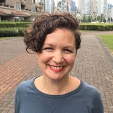 Amanda Kirlin's Instagram, Twitter & Facebook