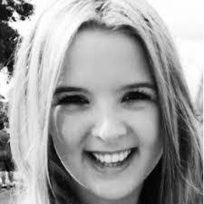 Lauren Paterson's Instagram, Twitter & Facebook