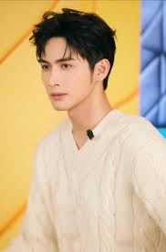 Just remembered the first time I saw Caleb when the character released, he  make me think about my favorite Chinese actor — Zhang BinBin