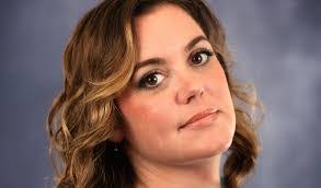 Janelle Graf's Instagram, Twitter & Facebook