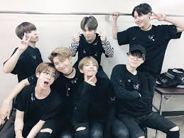 Pin By Anh Ngọc On Bts Bangtan Bts Group Bts Jin