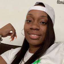 Quick post! Circle K has a new Lemonhead frozen drink! I didn't get because  I got the sour pineapple one instead at 7-11. I might give this a go,  though. Sound good