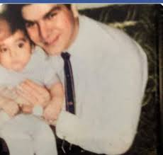 Looking for my dad . Raul Ruben Rodriguez from Brooklyn New York and Puerto  Rico 🇵🇷 born around 1944 . Don't have info