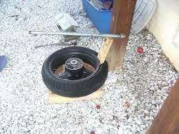 With these diy plans you can make your own using a standard hardboard garage door. Homemade Tire Bead Breaker Homemadetools Net