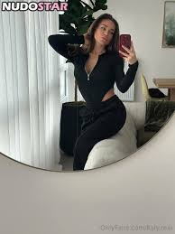kaly.real Nude Leaks Photo 14 - NudoStar
