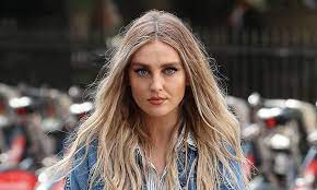 Perrie edwards is just a little too busy to put much thought into wedding planning right now. Little Mix S Perrie Edwards Undergoes The Ultimate Hair Transformation At Leeds Festival Hello