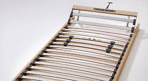pin auf bed