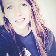 Mallory Summers's Instagram, Twitter & Facebook