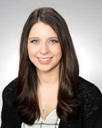 Elizabeth Holzworth's Instagram, Twitter & Facebook