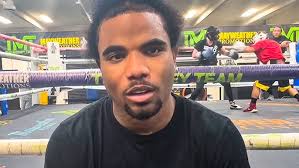 Mayweather “TANK CLONE” Jursly Vargas SHAKES HEAD at Gervonta Davis v  Roach; PICKS Shakur & Keyshawn