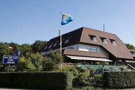 While staying at van der valk hotel assen, visitors can check out asser jozefkerk (1.5 mi) and drents archief (en bartje) (1.7 mi), some of assen's top attractions. Van Der Valk Hotel Arnhem Ab 87 1 1 0 Bewertungen Fotos Preisvergleich Arnheim Niederlande Tripadvisor