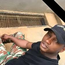 Notons nos valeureux Lions Indomptables sur 10 qui ont dompté L'Ouganda 3-0  au AFRICA WEEK au stade de Marrakech au Maroc. CASTELLETO JEAN CHARLES